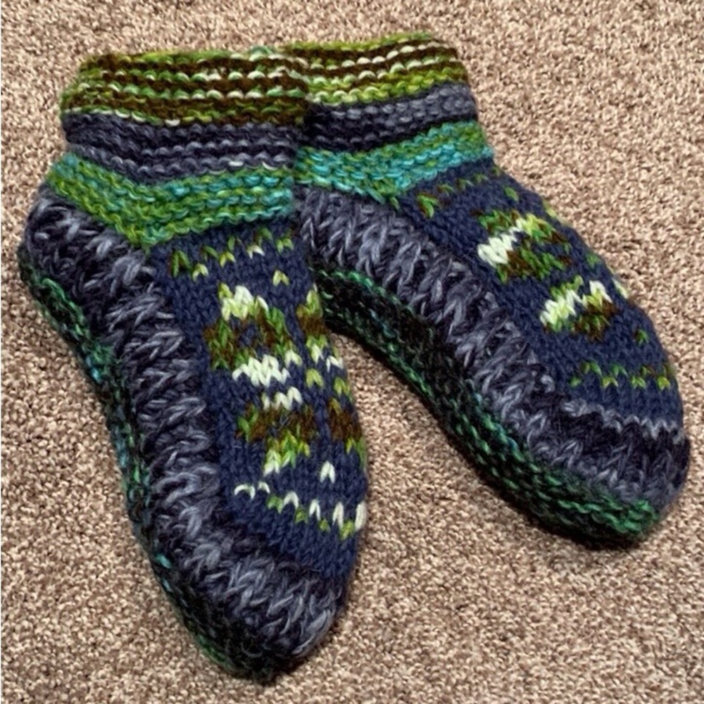 Zig Zag Asian Collection Wool Slipper Booties - Small